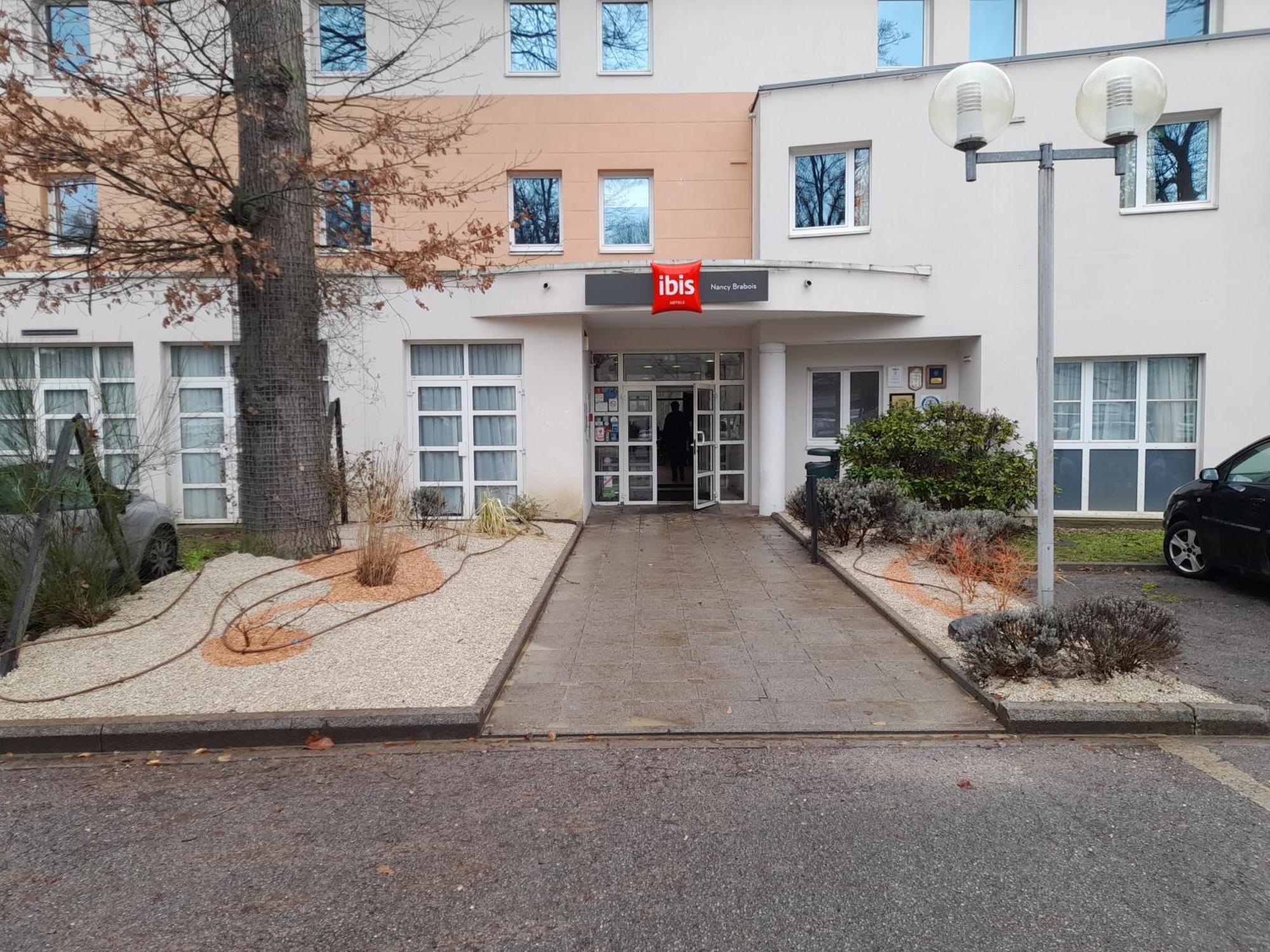 Готель Ibis Nancy-Brabois Вандевр-ле-Нансі Екстер'єр фото